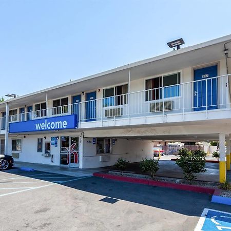 Motel 6 Sacramento, Ca - Downtown מראה חיצוני תמונה