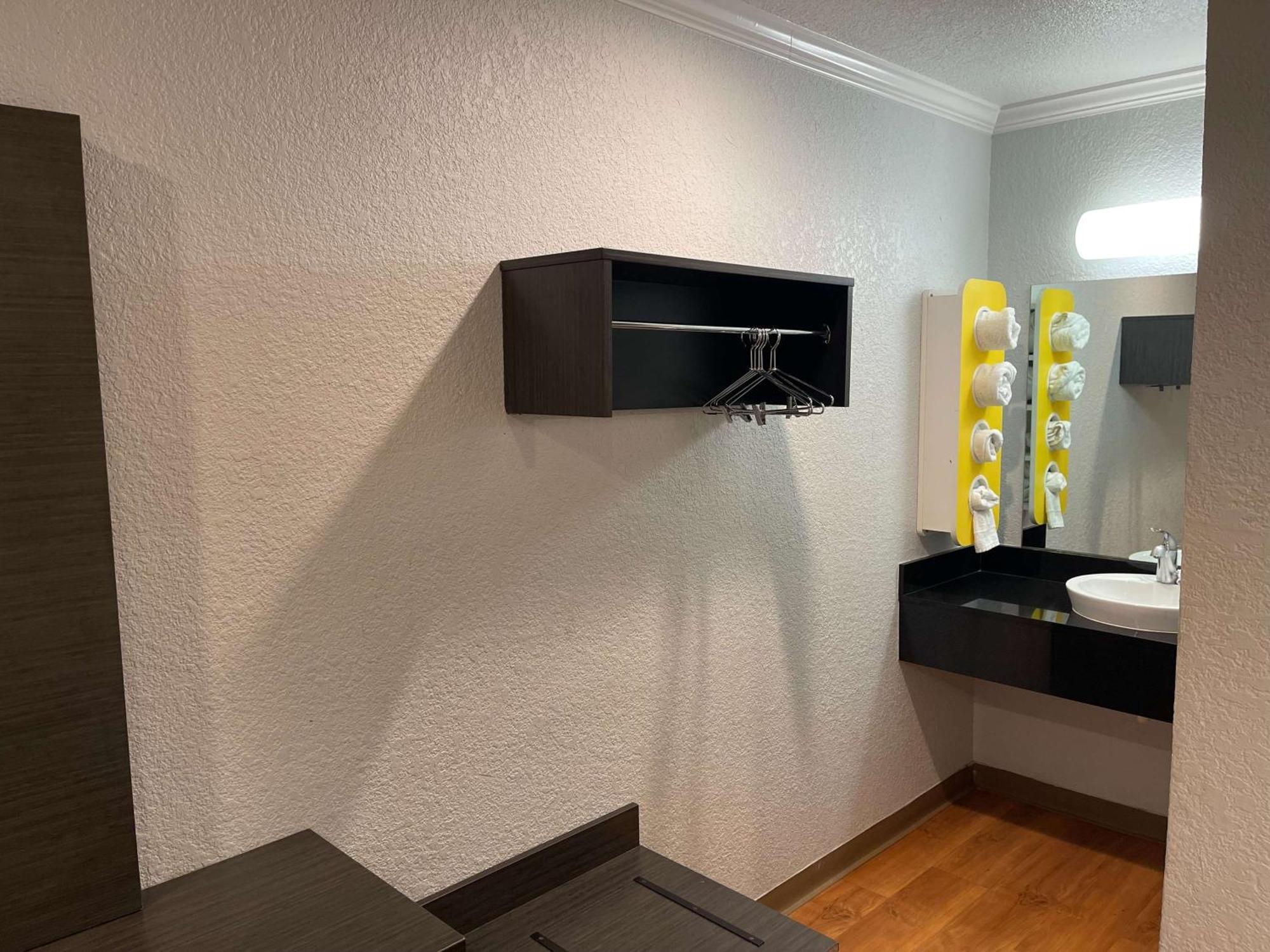 Motel 6 Sacramento, Ca - Downtown מראה חיצוני תמונה