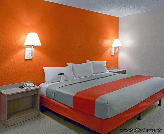 Motel 6 Sacramento, Ca - Downtown מראה חיצוני תמונה
