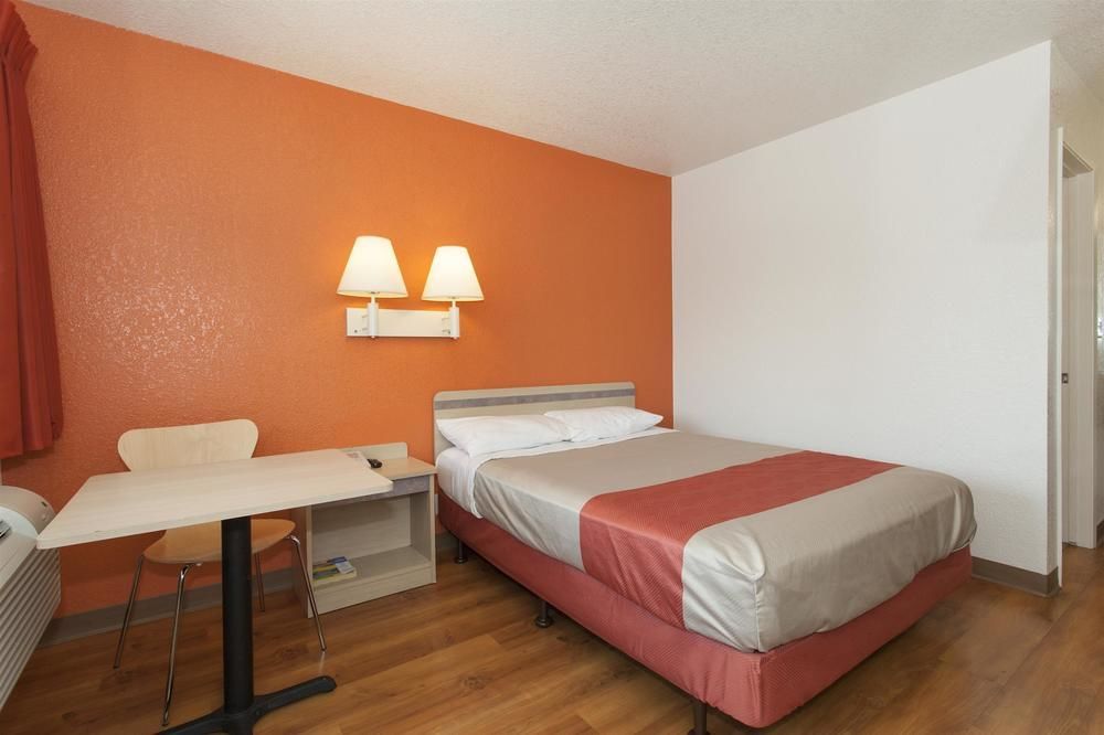 Motel 6 Sacramento, Ca - Downtown מראה חיצוני תמונה